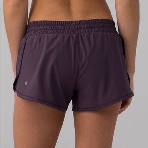 Lululemon {Black Currant Seek The Heat Short II (2.5)} Size 6